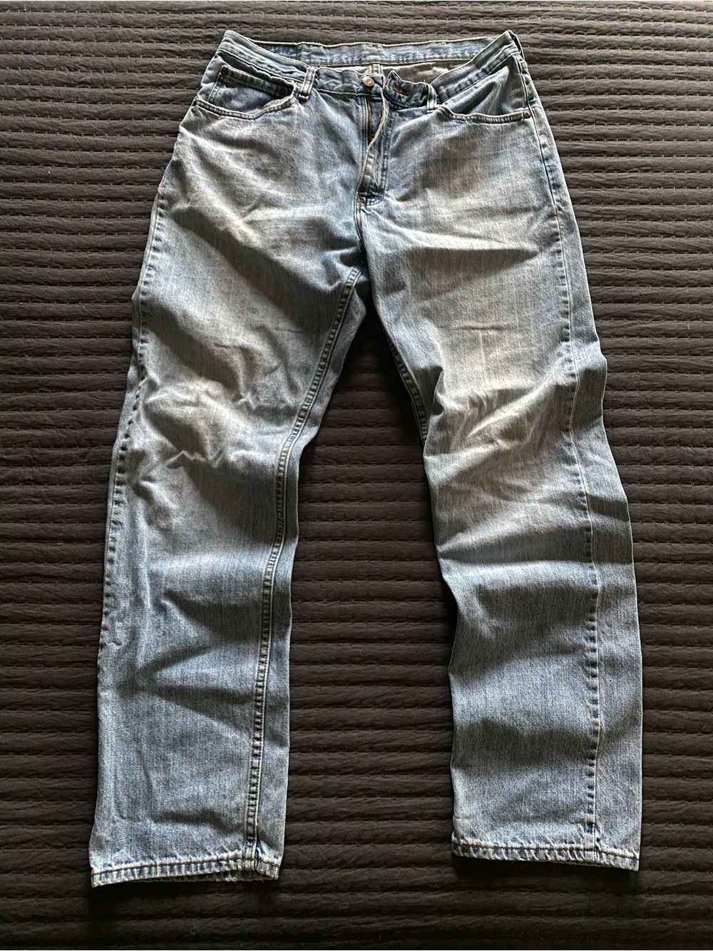 Wrangler Relaxed Fit Light Blue Jeans